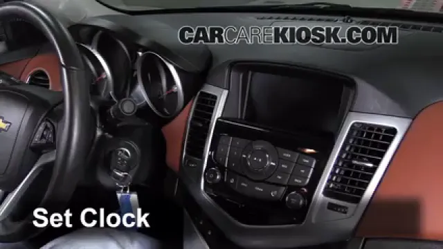 2013 Chevrolet Cruze LT 1.4L 4 Cyl. Turbo Reloj Fijar hora de reloj